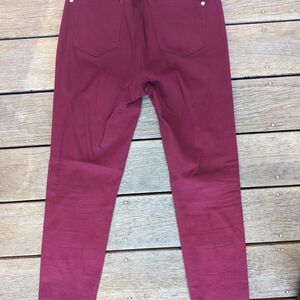 Judy Blue Women's Burgundy Skinny Jeans